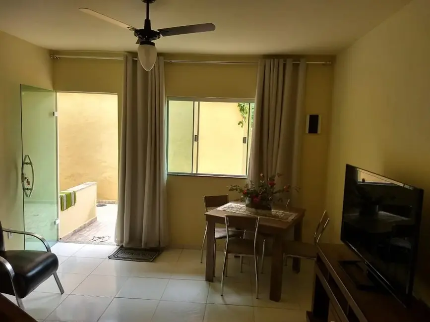 Foto 2 de Casa com 3 quartos à venda e para alugar, 112m2 em Cabo Frio - RJ