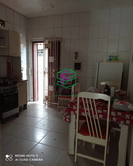 Foto 6 de Casa com 11 quartos para alugar, 120m2 em Pituba, Salvador - BA