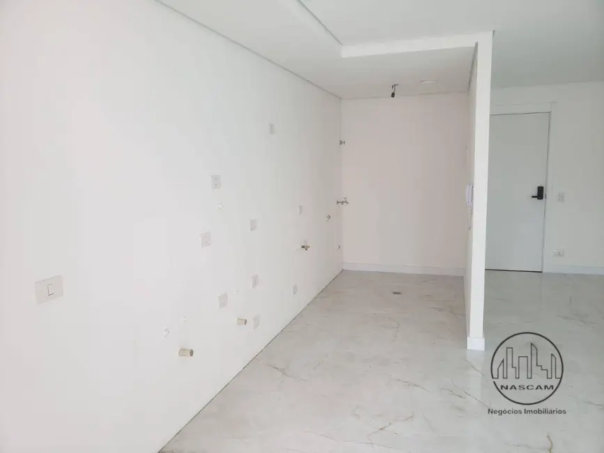 Apartamento com 2 quartos à venda e para alugar, 87m2 em Mercês, Curitiba - PR - imagem 6 Foto 6 de Apartamento com 2 quartos à venda e para alugar, 87m2 em Mercês, Curitiba - PR