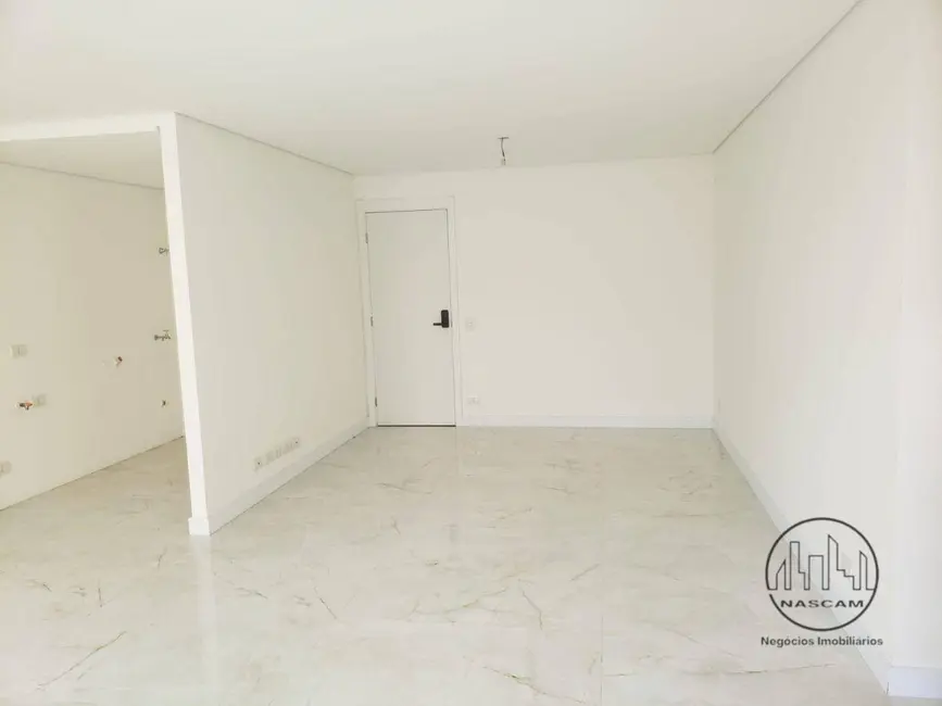 Apartamento com 2 quartos à venda e para alugar, 87m2 em Mercês, Curitiba - PR - imagem 5 Foto 5 de Apartamento com 2 quartos à venda e para alugar, 87m2 em Mercês, Curitiba - PR