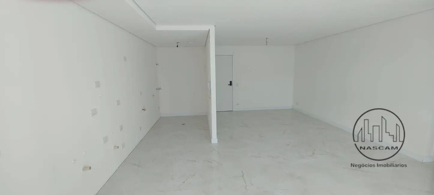 Apartamento com 2 quartos à venda e para alugar, 87m2 em Mercês, Curitiba - PR - imagem 4 Foto 4 de Apartamento com 2 quartos à venda e para alugar, 87m2 em Mercês, Curitiba - PR