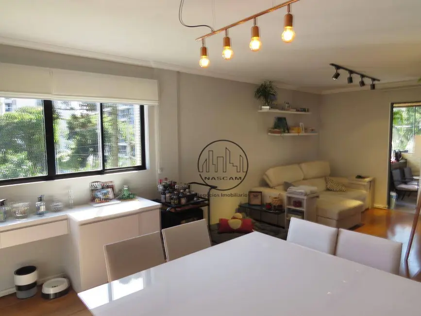 Apartamento com 3 quartos à venda, 120m2 em Vila Izabel, Curitiba - PR - imagem 3 Foto 3 de Apartamento com 3 quartos à venda, 120m2 em Vila Izabel, Curitiba - PR