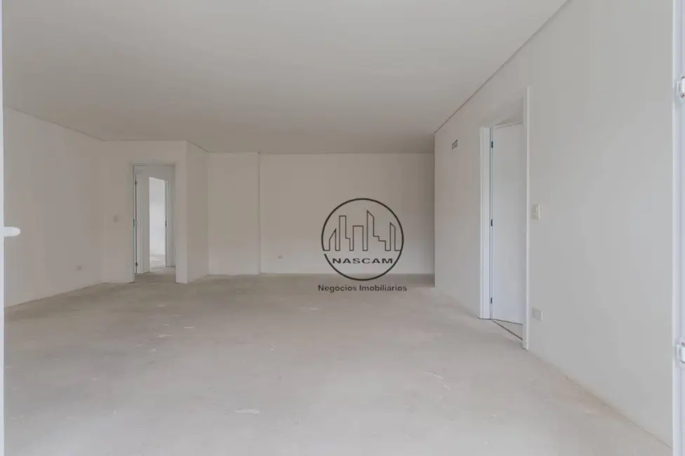 Apartamento com 4 quartos à venda, 177m2 em Água Verde, Curitiba - PR - imagem 8 Foto 8 de Apartamento com 4 quartos à venda, 177m2 em Água Verde, Curitiba - PR