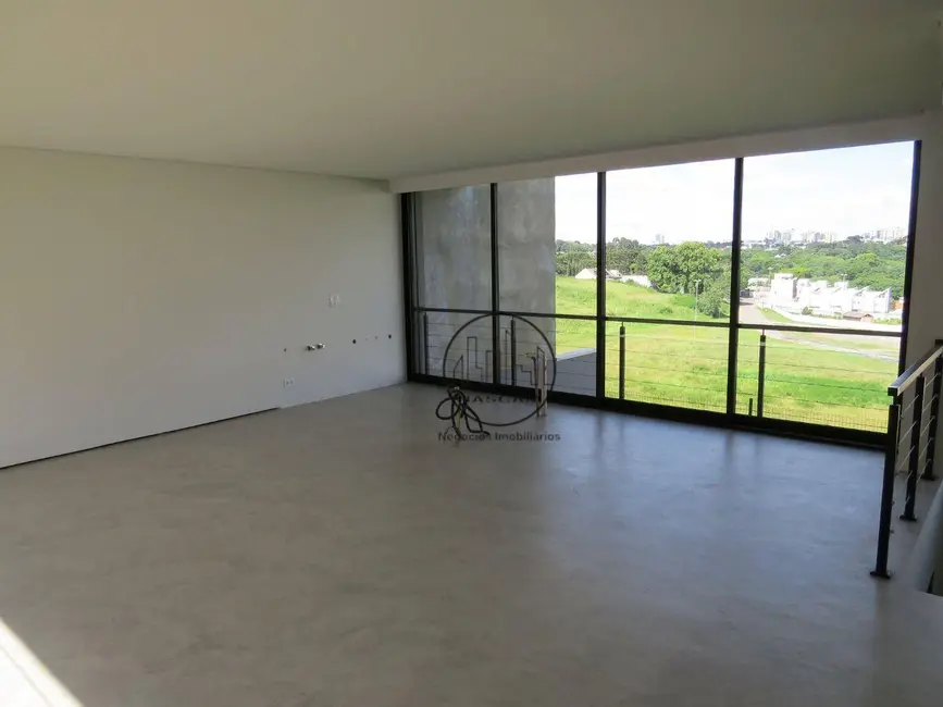 Casa de Condomínio com 3 quartos à venda, 250m2 em Campo Comprido, Curitiba - PR - imagem 4 Foto 4 de Casa de Condomínio com 3 quartos à venda, 250m2 em Campo Comprido, Curitiba - PR