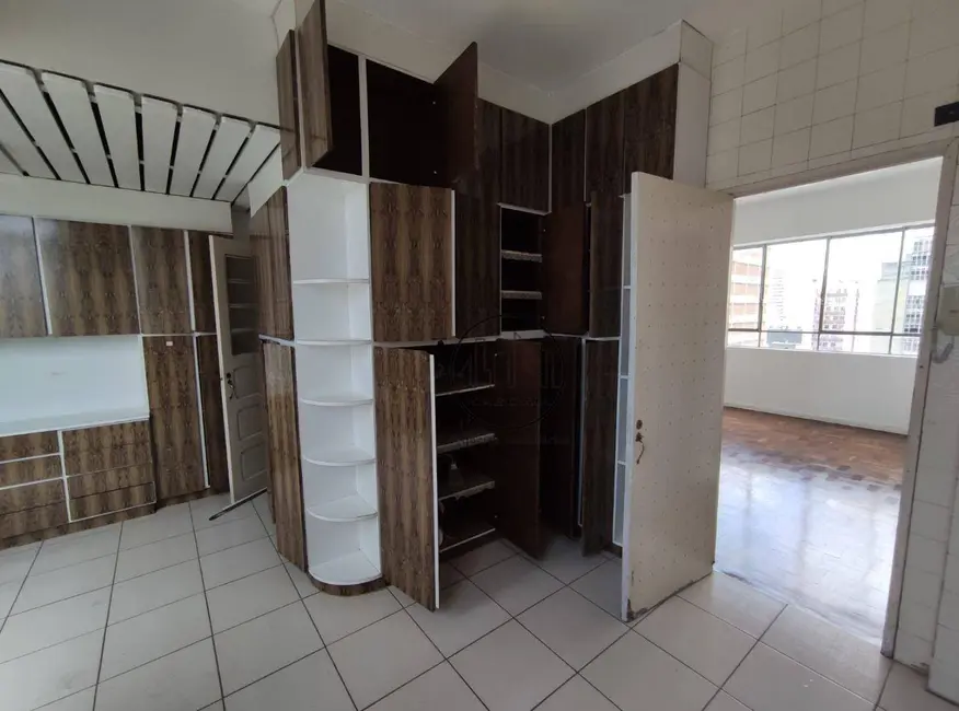 Foto 9 de Apartamento com 3 quartos à venda, 123m2 em Centro, Curitiba - PR