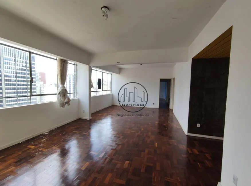Foto 3 de Apartamento com 3 quartos à venda, 123m2 em Centro, Curitiba - PR