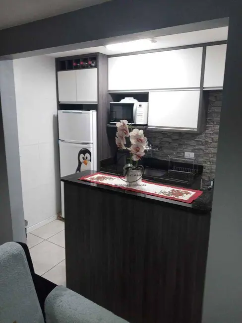 Foto 5 de Apartamento com 2 quartos à venda, 45m2 em Capão Raso, Curitiba - PR