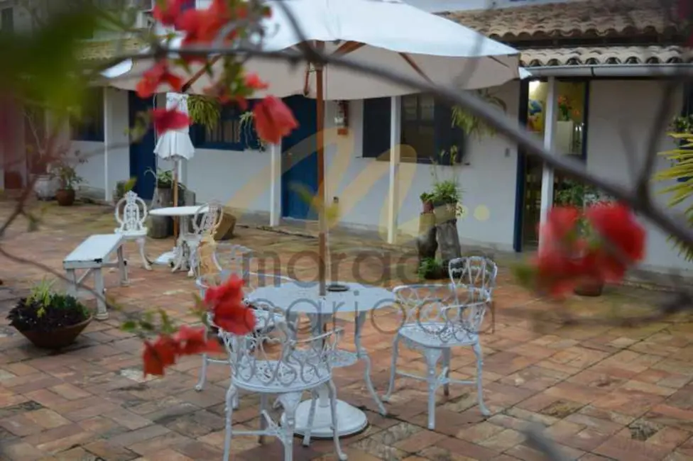 Foto 2 de Casa de Condomínio com 2 quartos à venda, 150m2 em Armacao Dos Buzios - RJ