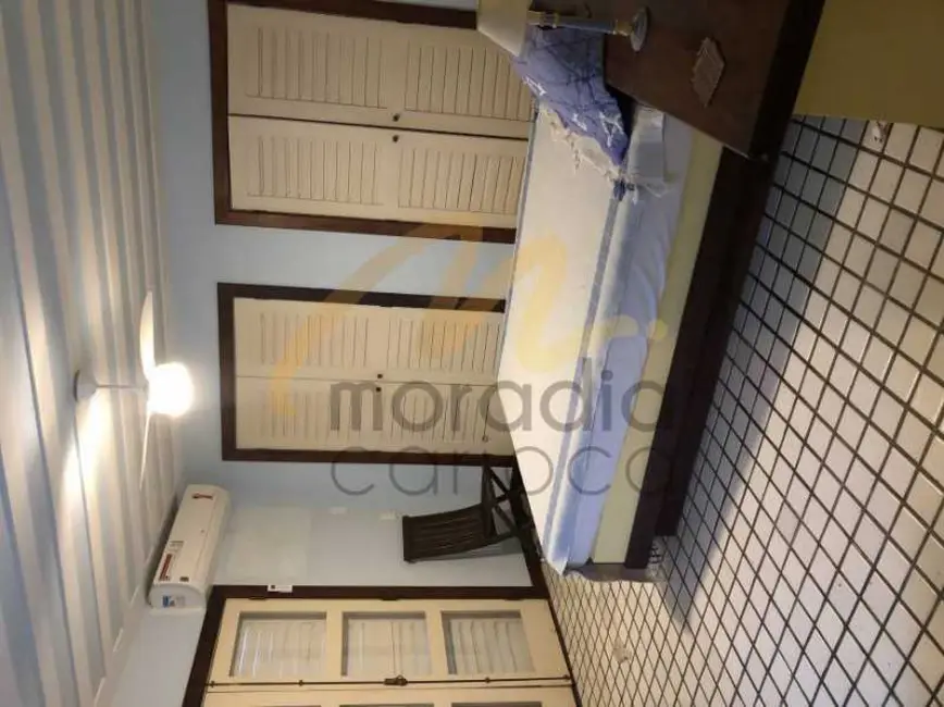 Foto 3 de Casa de Condomínio com 5 quartos para alugar, 200m2 em Armacao Dos Buzios - RJ