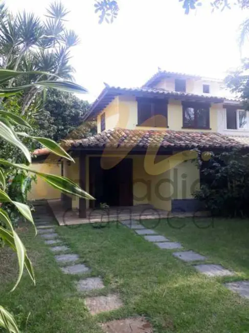 Foto 3 de Casa com 2 quartos à venda, 150m2 em Armacao Dos Buzios - RJ