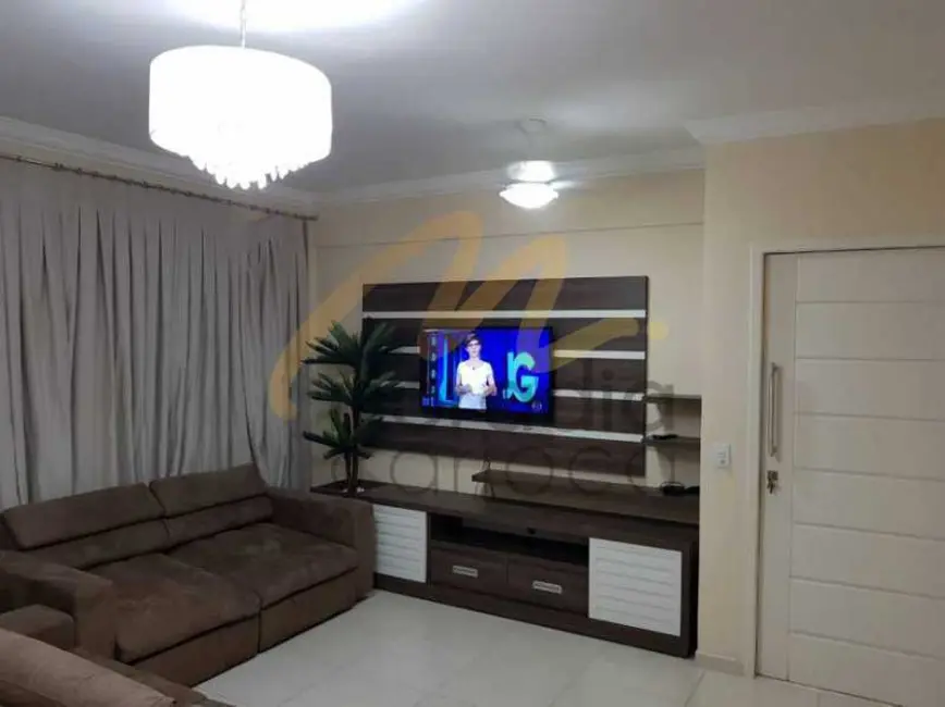 Foto 3 de Apartamento com 2 quartos à venda e para alugar, 70m2 em Cabo Frio - RJ