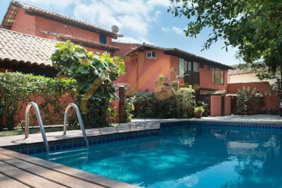 Foto 6 de Casa de Condomínio com 4 quartos para alugar, 150m2 em Armacao Dos Buzios - RJ