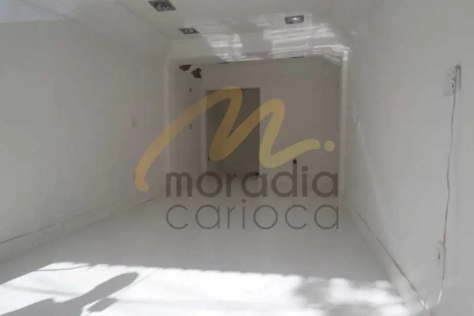 Loja para alugar, 30m2 em Armacao Dos Buzios - RJ - imagem 5 Foto 5 de Loja para alugar, 30m2 em Armacao Dos Buzios - RJ