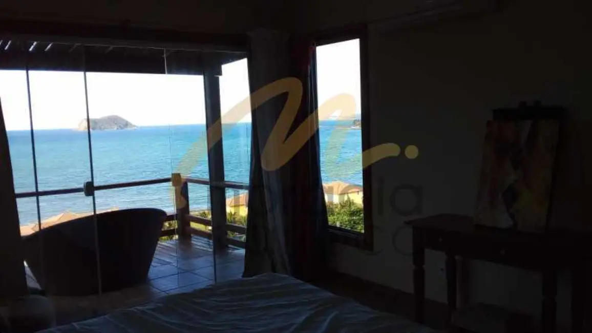 Foto 6 de Casa com 5 quartos à venda, 180m2 em Armacao Dos Buzios - RJ