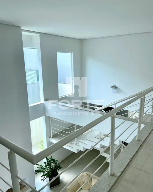 Foto 9 de Casa com 4 quartos à venda, 348m2 em Vila Oliveira, Mogi Das Cruzes - SP