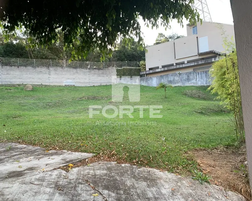 Foto 1 de Terreno / Lote à venda, 350m2 em Vila Oliveira, Mogi Das Cruzes - SP