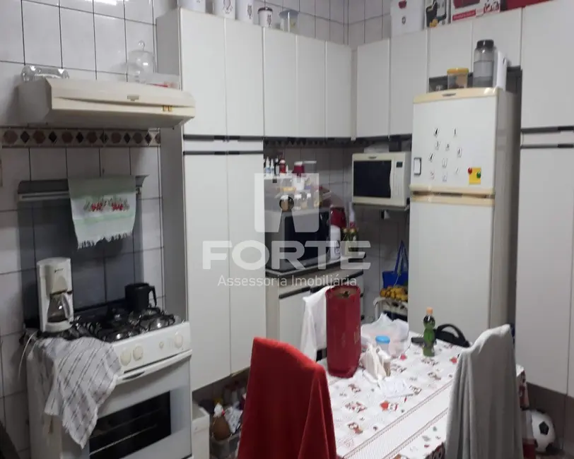 Foto 3 de Casa com 2 quartos à venda, 300m2 em Jardim Aeroporto II, Mogi Das Cruzes - SP