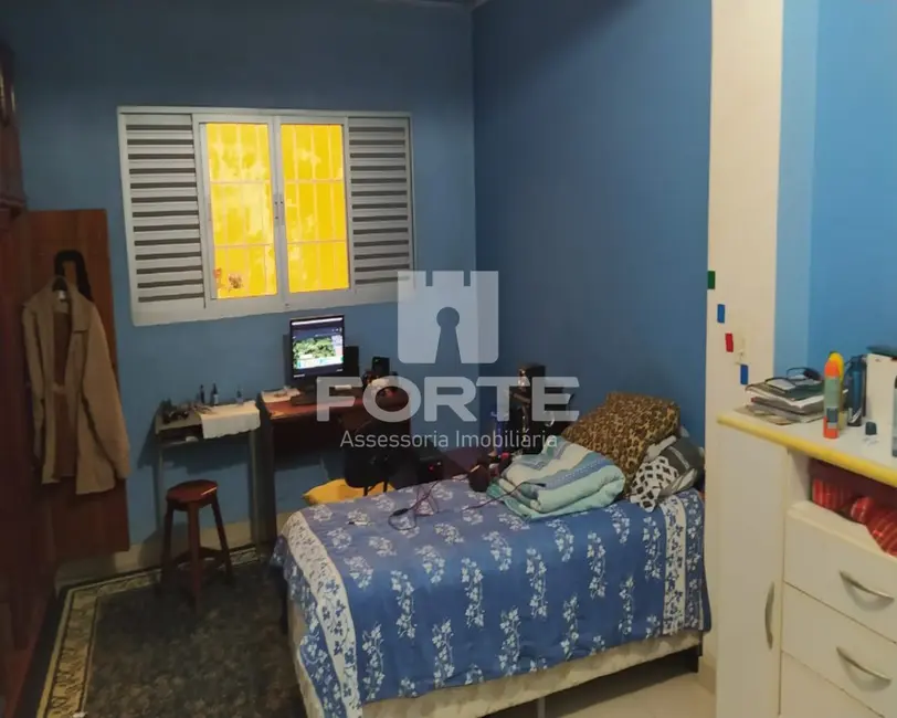 Foto 7 de Casa com 2 quartos à venda, 166m2 em Vila Mogilar, Mogi Das Cruzes - SP