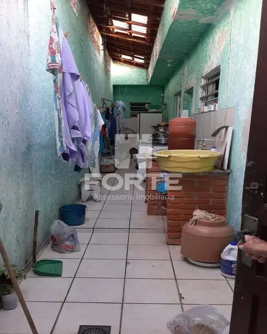 Foto 3 de Casa com 3 quartos à venda, 90m2 em Jardim Veneza, Mogi Das Cruzes - SP