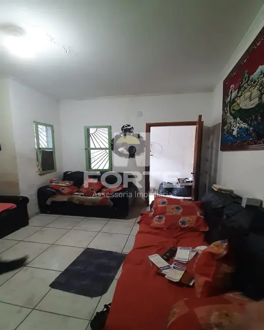 Foto 8 de Casa com 3 quartos à venda, 90m2 em Jardim Veneza, Mogi Das Cruzes - SP