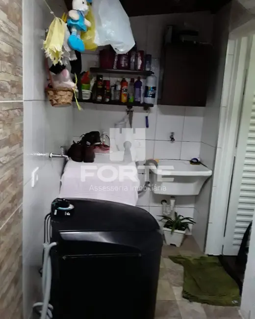Foto 2 de Apartamento com 2 quartos à venda, 50m2 em Jardim Itamarati, Poa - SP