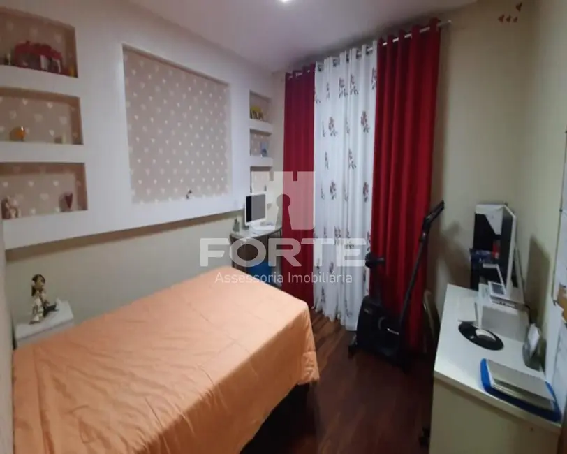 Foto 9 de Casa com 4 quartos à venda, 290m2 em Parque Residencial Itapeti, Mogi Das Cruzes - SP