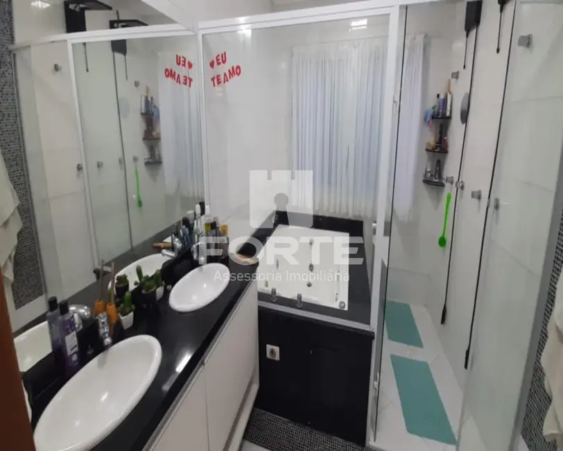 Foto 6 de Casa com 4 quartos à venda, 290m2 em Parque Residencial Itapeti, Mogi Das Cruzes - SP