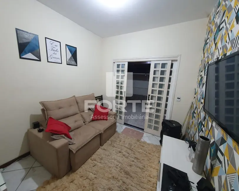 Foto 2 de Casa com 3 quartos à venda, 156m2 em Vila Nova Cintra, Mogi Das Cruzes - SP