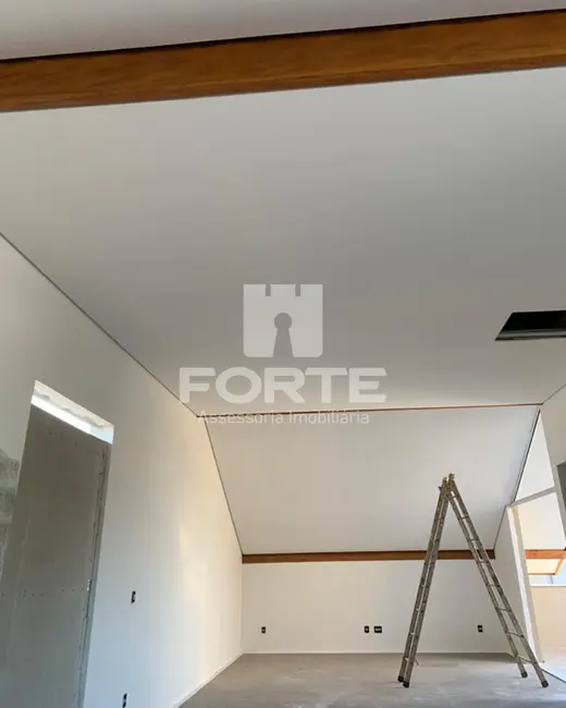 Foto 7 de Casa com 3 quartos à venda, 640m2 em Jardim Armênia, Mogi Das Cruzes - SP