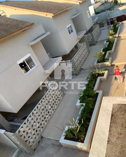Foto 1 de Casa com 3 quartos à venda, 640m2 em Jardim Armênia, Mogi Das Cruzes - SP