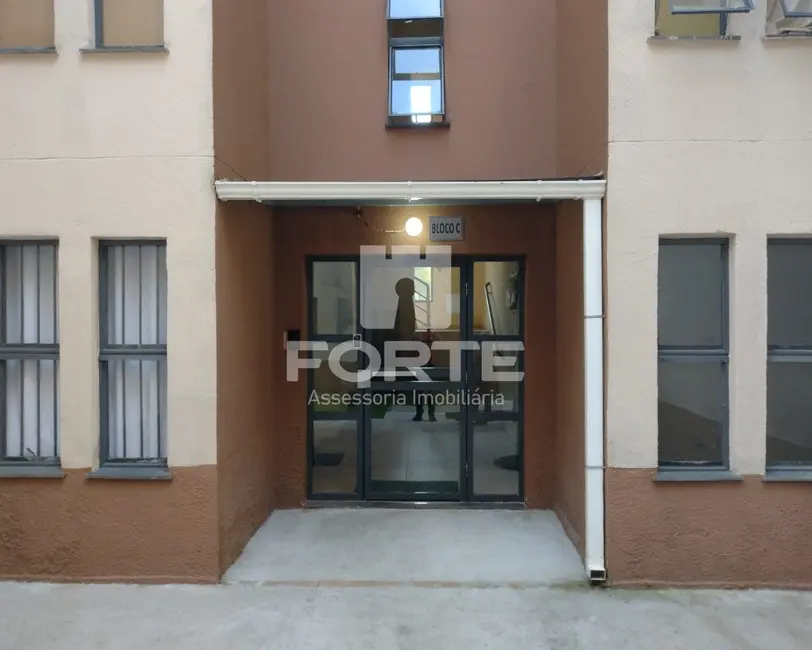 Foto 3 de Apartamento com 2 quartos à venda, 46m2 em Jardim Marica, Mogi Das Cruzes - SP