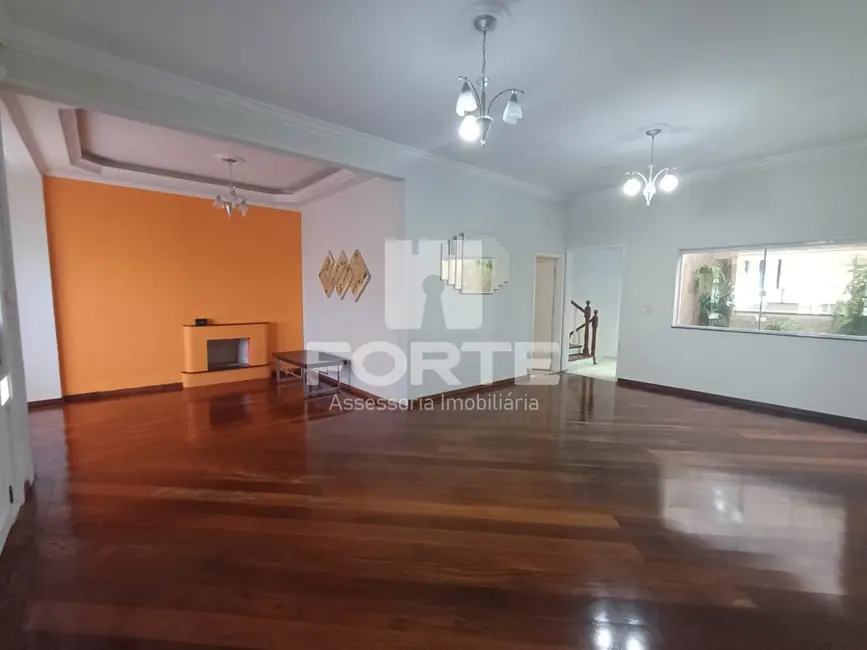 Foto 1 de Casa com 7 quartos à venda, 310m2 em Vila Lavínia, Mogi Das Cruzes - SP