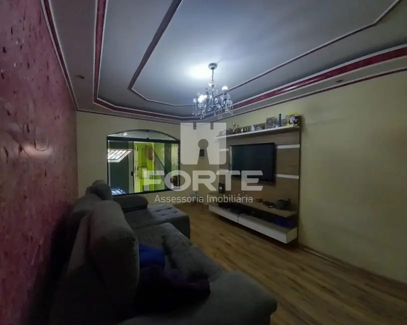 Foto 1 de Casa com 3 quartos à venda, 253m2 em Vila Nova Cintra, Mogi Das Cruzes - SP