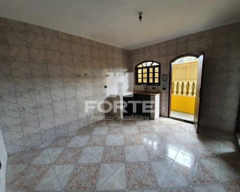 Casa com 3 quartos à venda, 534m2 em Jardim São Luís, Suzano - SP - imagem 9 Foto 9 de Casa com 3 quartos à venda, 534m2 em Jardim São Luís, Suzano - SP