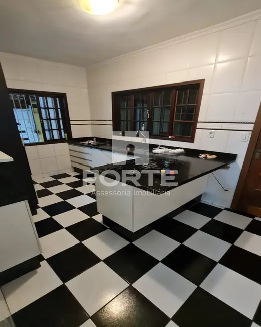 Foto 1 de Casa com 2 quartos à venda, 150m2 em Vila Rei, Mogi Das Cruzes - SP