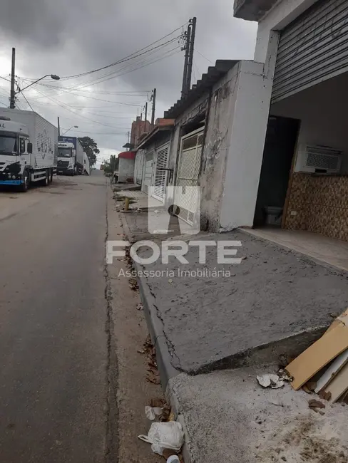 Foto 4 de Sala Comercial para alugar, 22m2 em Jardim Violeta, Poa - SP