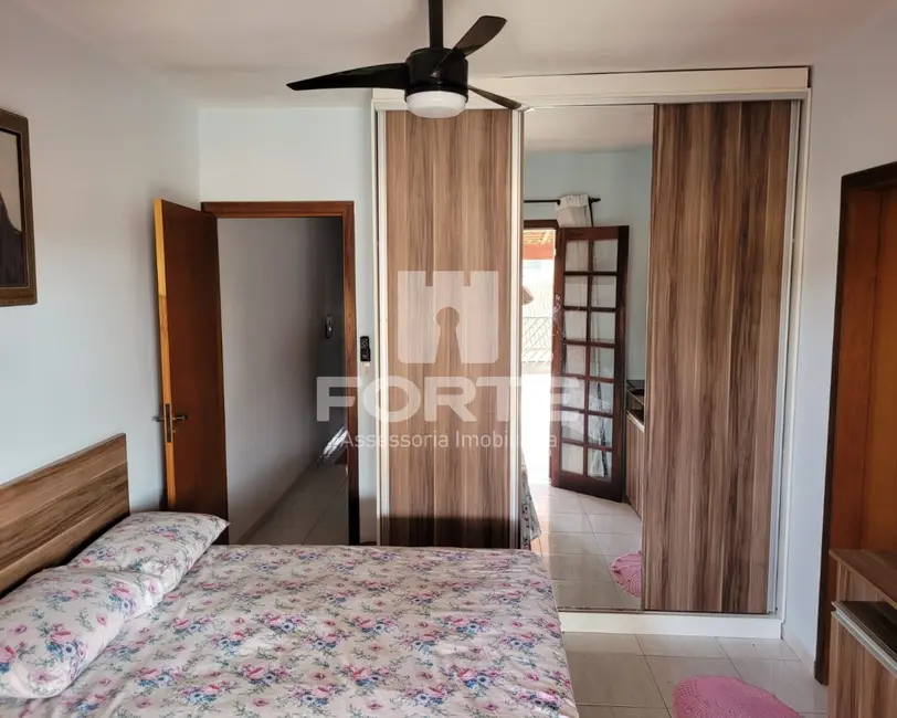 Foto 5 de Casa com 3 quartos à venda, 191m2 em Jardim São Pedro, Mogi Das Cruzes - SP