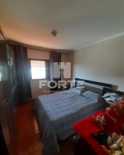Foto 2 de Casa com 2 quartos à venda, 150m2 em Vila Brasileira, Mogi Das Cruzes - SP