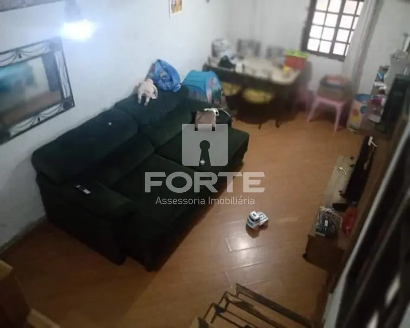 Casa com 3 quartos à venda, 220m2 em Centro, Poa - SP - imagem 9 Foto 9 de Casa com 3 quartos à venda, 220m2 em Centro, Poa - SP
