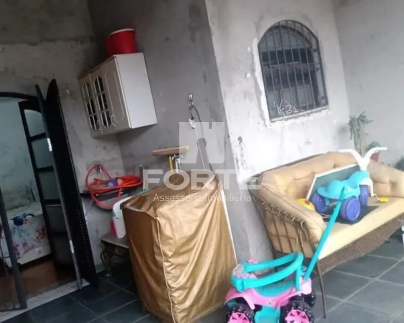 Casa com 3 quartos à venda, 220m2 em Centro, Poa - SP - imagem 7 Foto 7 de Casa com 3 quartos à venda, 220m2 em Centro, Poa - SP