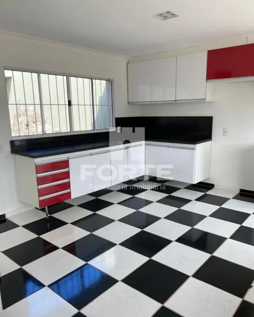 Foto 2 de Sala Comercial com 3 quartos à venda, 240m2 em Botujuru, Mogi Das Cruzes - SP