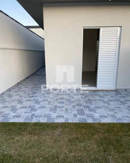 Foto 1 de Casa com 2 quartos à venda, 157m2 em Mogi Das Cruzes - SP