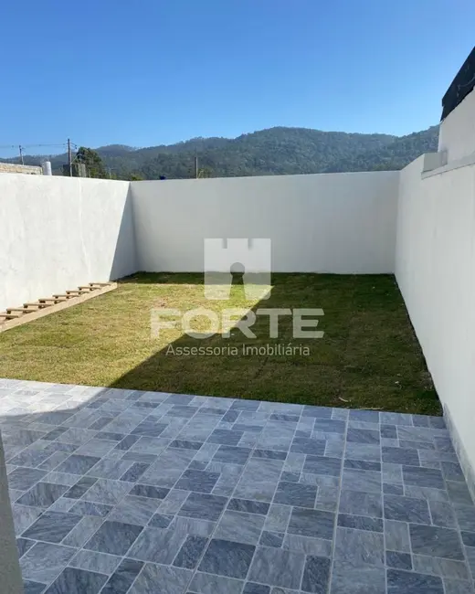 Foto 4 de Casa com 2 quartos à venda, 157m2 em Mogi Das Cruzes - SP