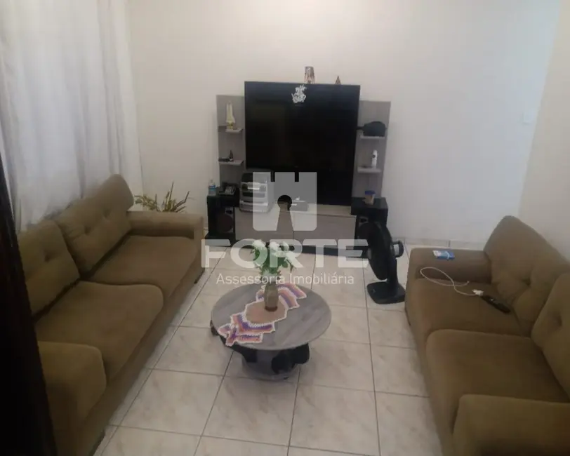 Foto 3 de Casa com 2 quartos à venda, 243m2 em Jardim Universo, Mogi Das Cruzes - SP