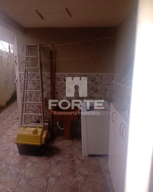 Foto 2 de Casa com 2 quartos à venda, 243m2 em Jardim Universo, Mogi Das Cruzes - SP