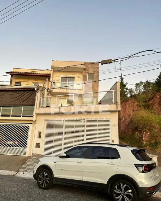 Foto 2 de Casa com 3 quartos à venda, 160m2 em Jardim Rubi, Mogi Das Cruzes - SP