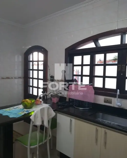 Foto 8 de Casa com 3 quartos à venda, 174m2 em Jardim Juliana, Mogi Das Cruzes - SP