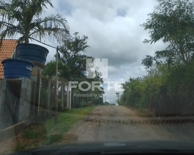 Foto 2 de Chácara com 2 quartos à venda, 90m2 em Mogi Das Cruzes - SP