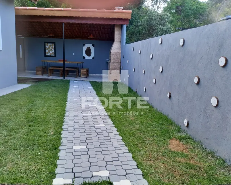 Foto 5 de Chácara com 3 quartos à venda, 800m2 em Parque Rodrigo Barreto, Aruja - SP
