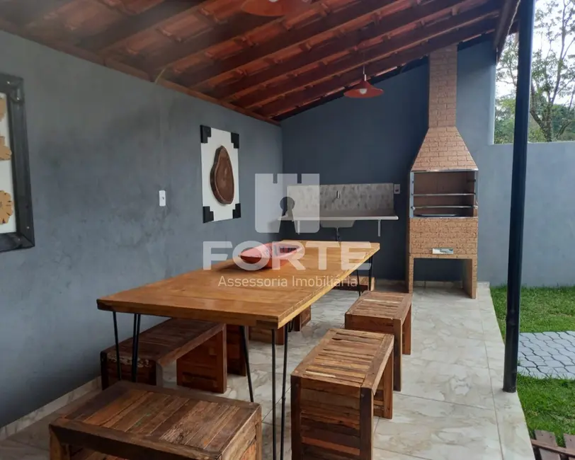 Foto 3 de Chácara com 3 quartos à venda, 800m2 em Parque Rodrigo Barreto, Aruja - SP